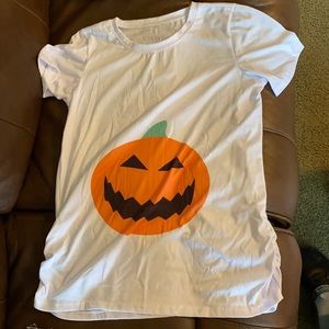Small pumpkin maternity shirt